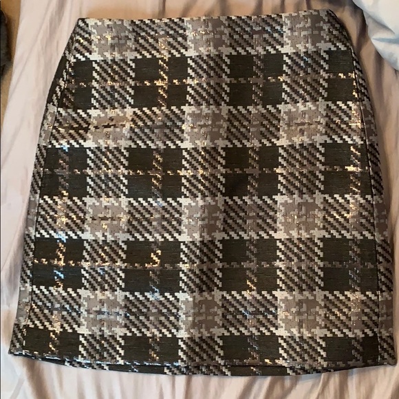 WORN ONCE - Picture 1 of 2